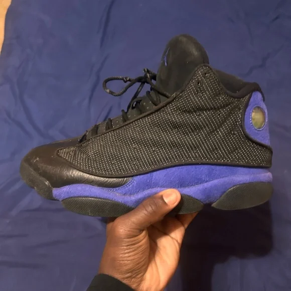 Jordan Athletic Shoes Black Purple - Picture 3 of 5